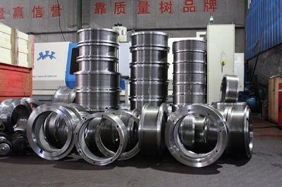可以提供各類魚(yú)蝦類、畜禽類生物質(zhì)類、貓砂類顆粒機(jī)械設(shè)備的配套服務(wù)